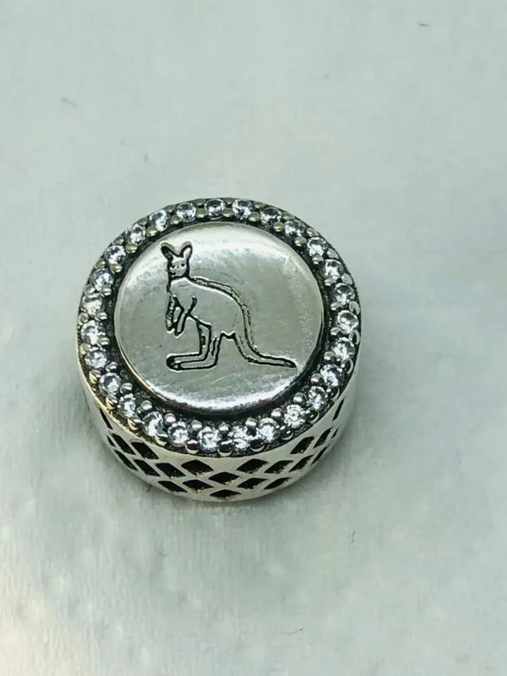✨ ✨Pandora Australian Kangaroo Bead Charm S925 Silver with box